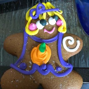 Meet your Posher, Anne-marie